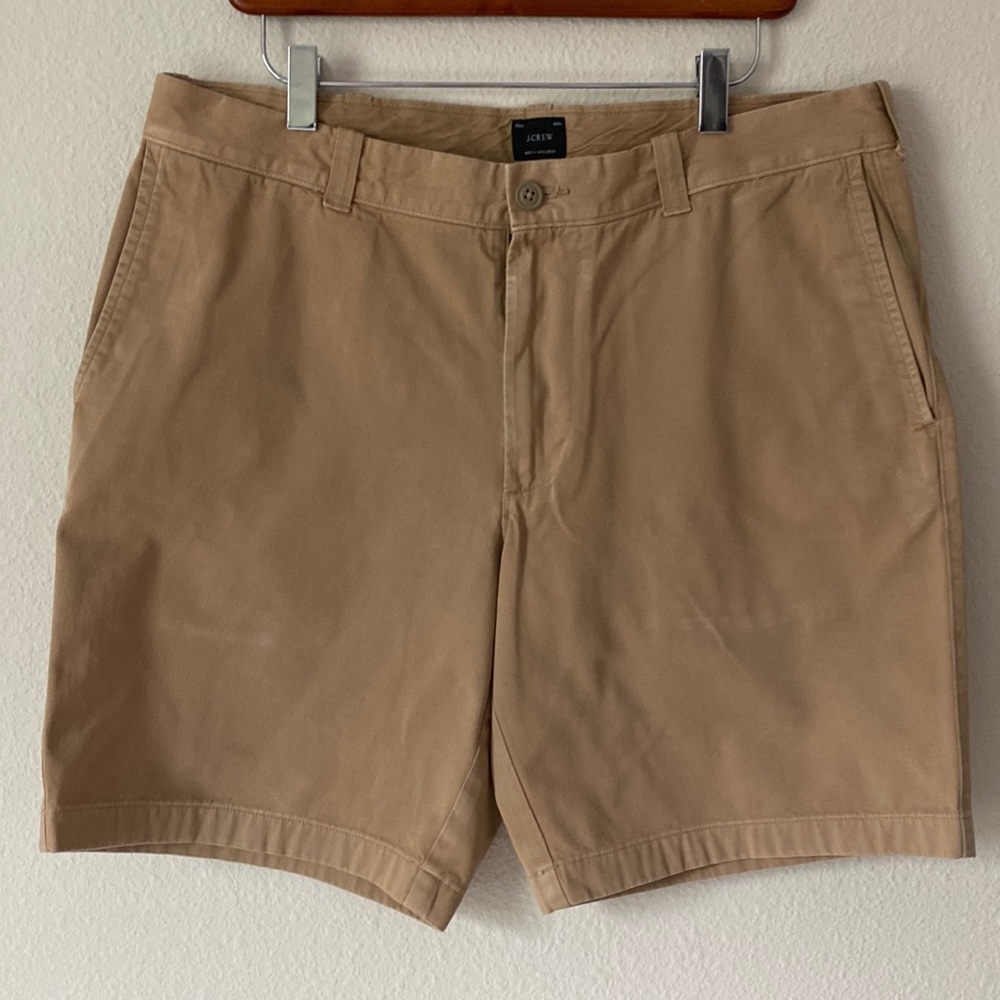 J. Crew Men’s Khaki Shorts 9’ Size 35